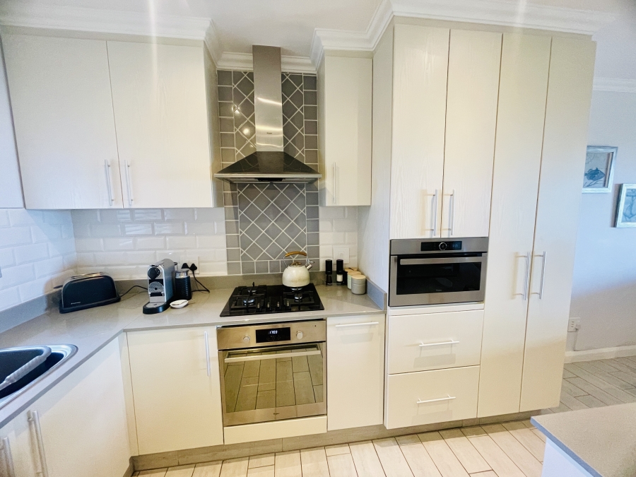 3 Bedroom Property for Sale in The Hill Western Cape